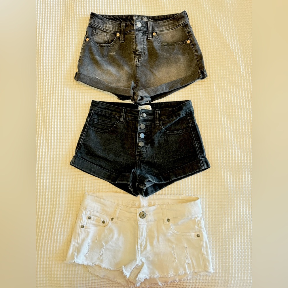 Wild Fable, Forever 21, and Blue Asphalt Size 0 Denim Shorts